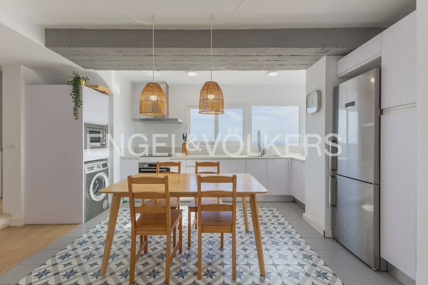 Ático de 3 habitaciones en Gandia en venta - 590.000 € (Ref: 9898329)