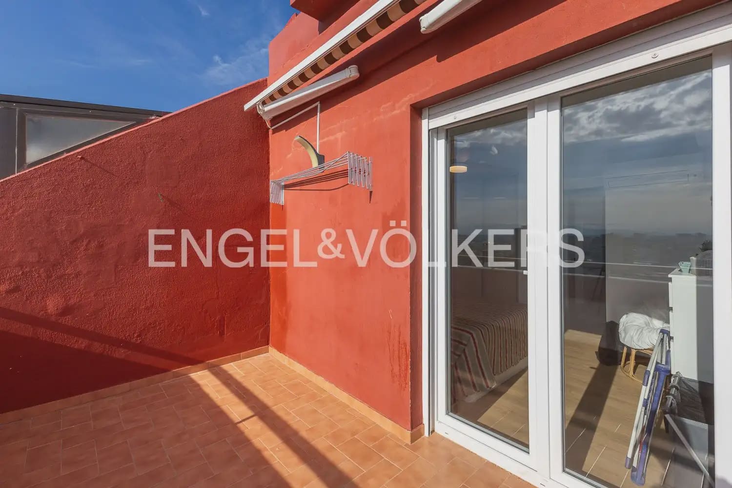 Ático de 3 habitaciones en Gandia en venta - 590.000 € (Ref: 9898329)