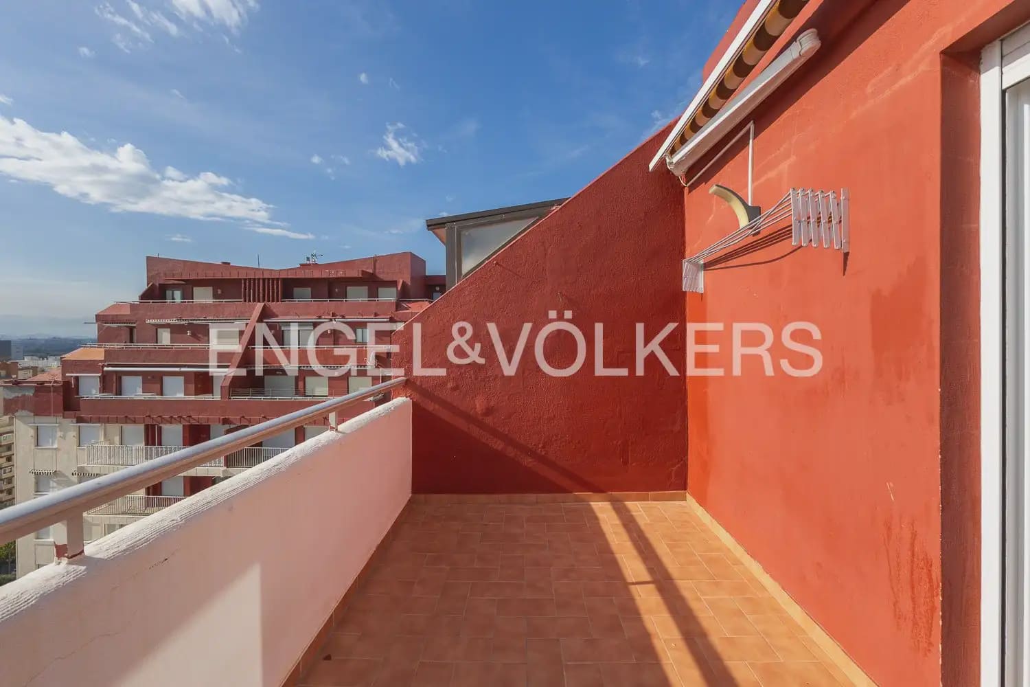Ático de 3 habitaciones en Gandia en venta - 590.000 € (Ref: 9898329)