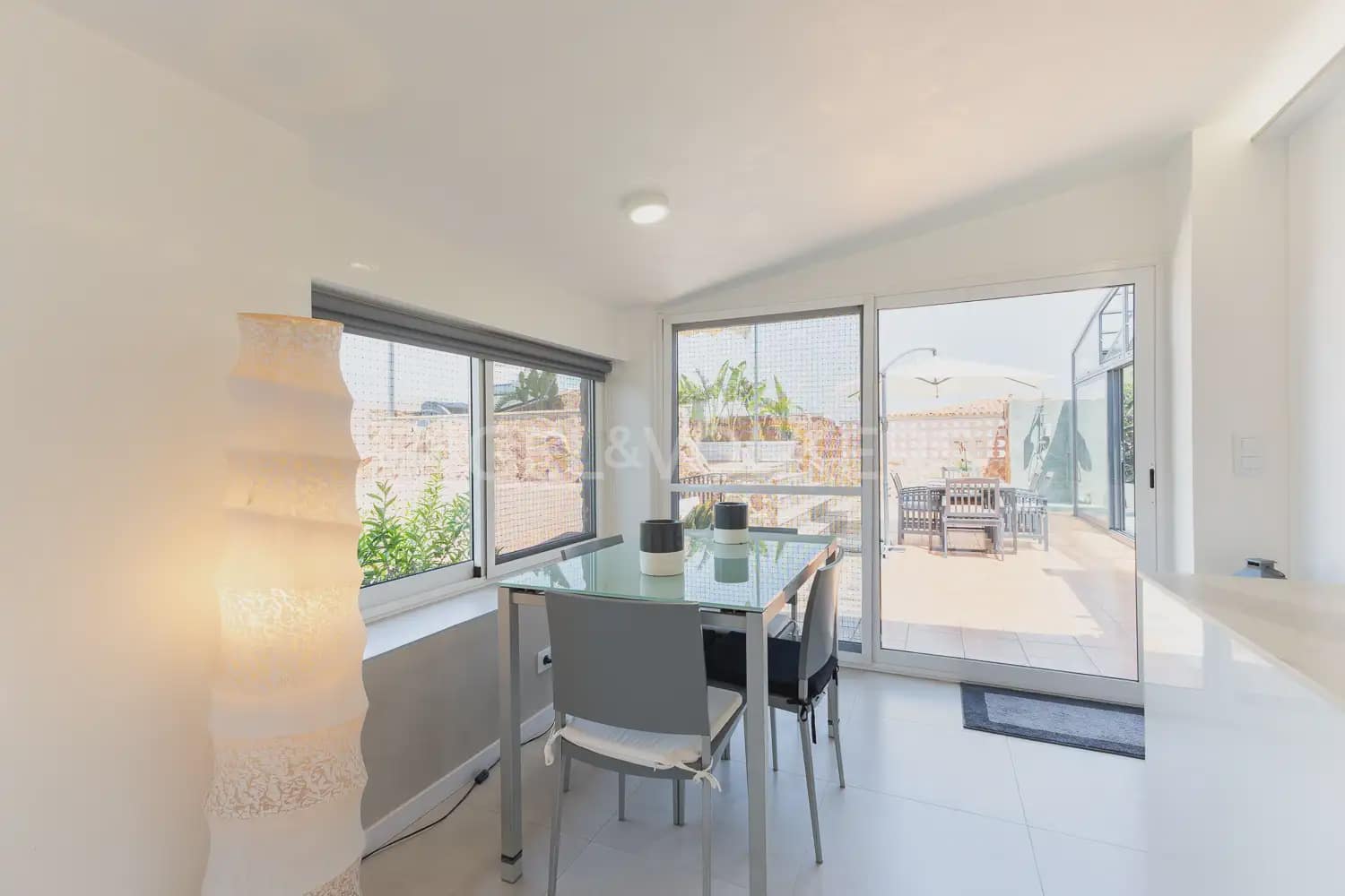 4 Zimmer Villa zu verkaufen in Torrent mit Garage - 899.000 € (Ref: 9898330)