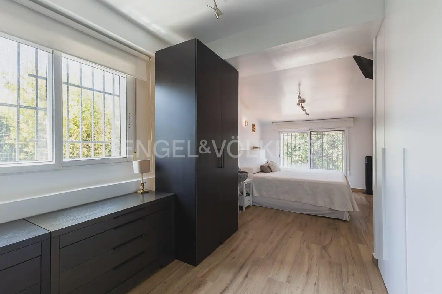 4 Zimmer Villa zu verkaufen in Torrent mit Garage - 899.000 € (Ref: 9898330)
