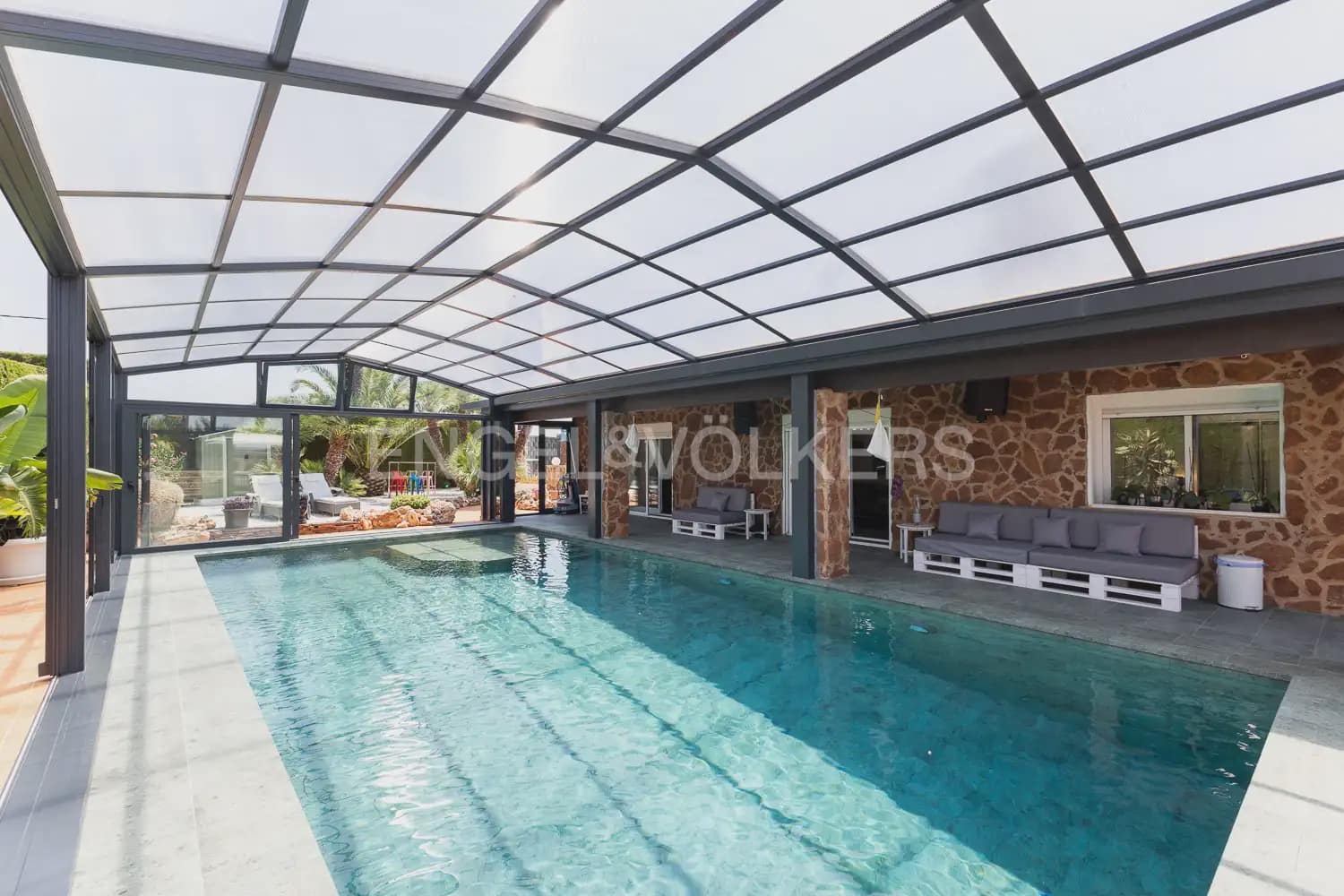 4 Zimmer Villa zu verkaufen in Torrent mit Garage - 899.000 € (Ref: 9898330)
