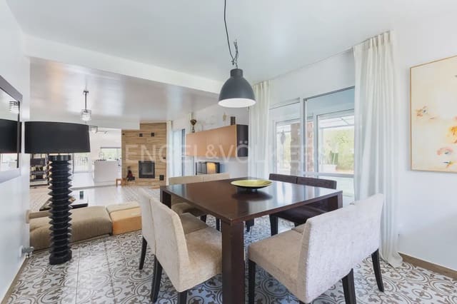 4 Zimmer Villa zu verkaufen in Torrent mit Garage - 899.000 € (Ref: 9898330)