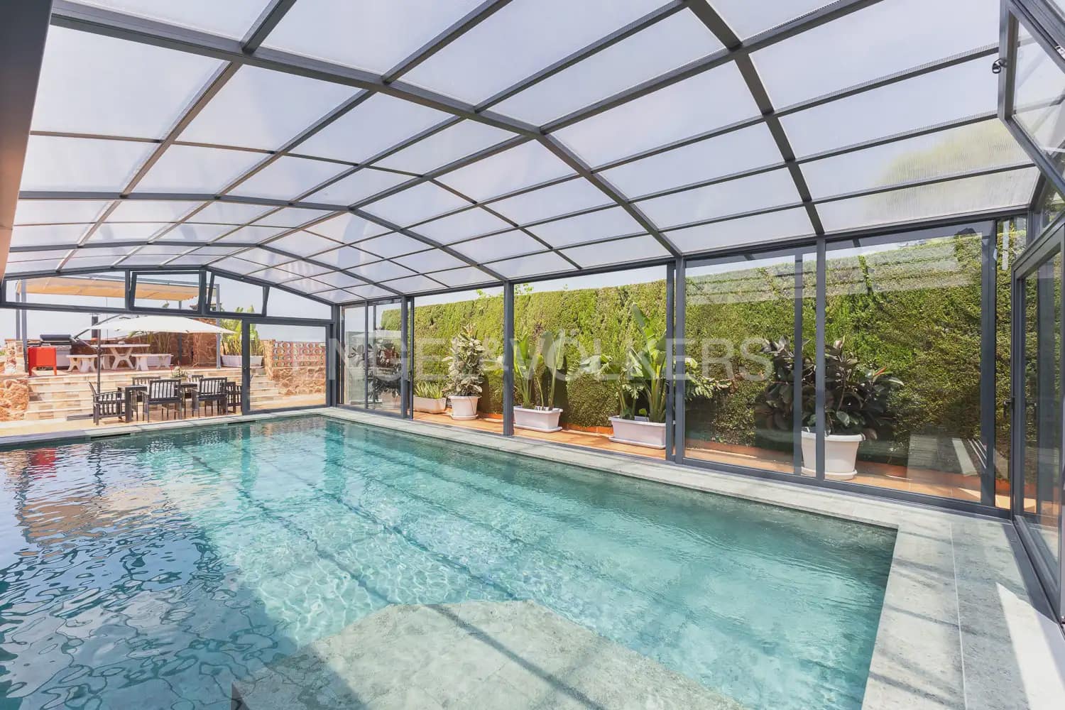 4 Zimmer Villa zu verkaufen in Torrent mit Garage - 899.000 € (Ref: 9898330)