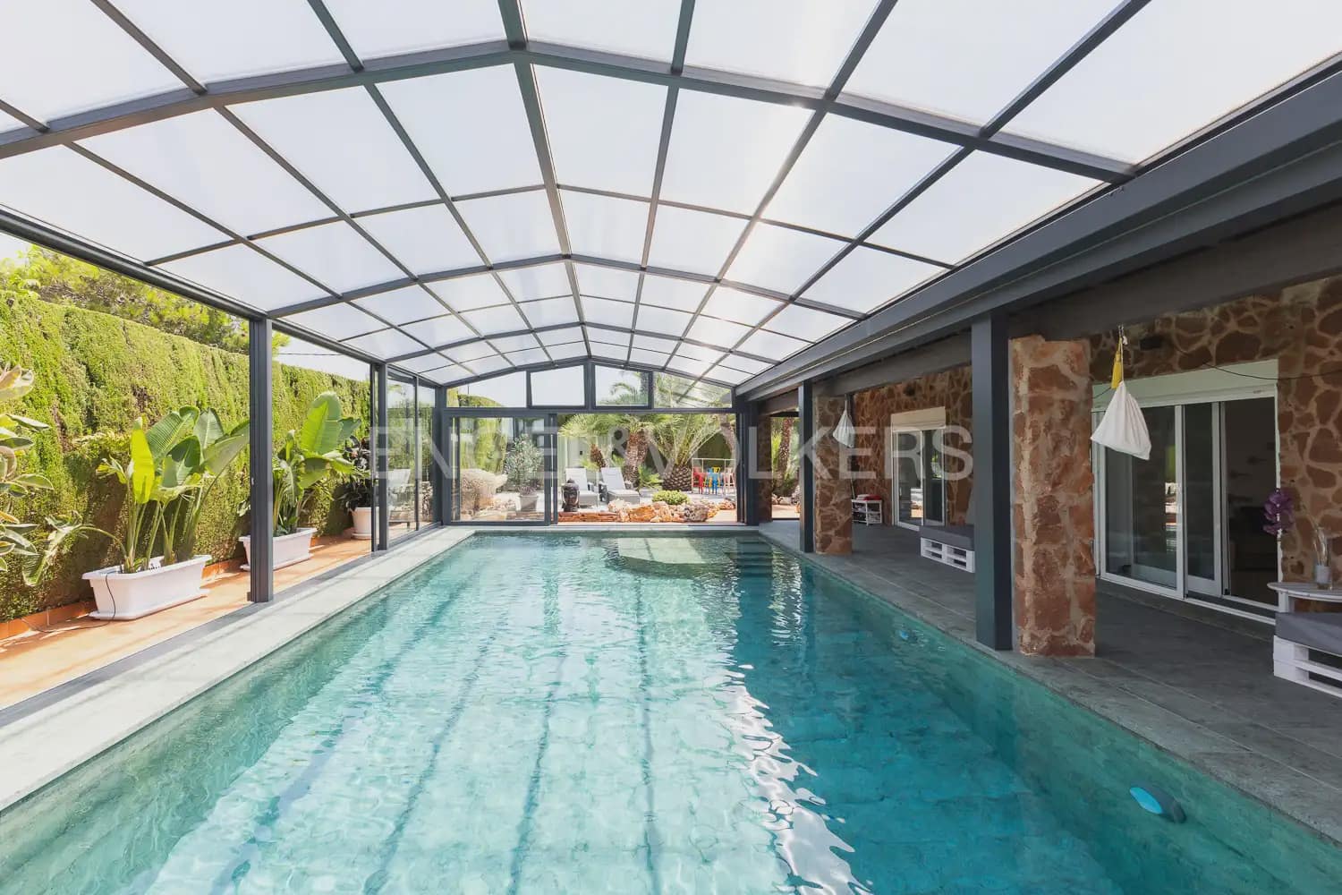 4 Zimmer Villa zu verkaufen in Torrent mit Garage - 899.000 € (Ref: 9898330)
