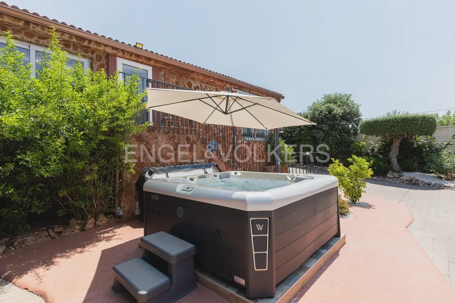 4 Zimmer Villa zu verkaufen in Torrent mit Garage - 899.000 € (Ref: 9898330)