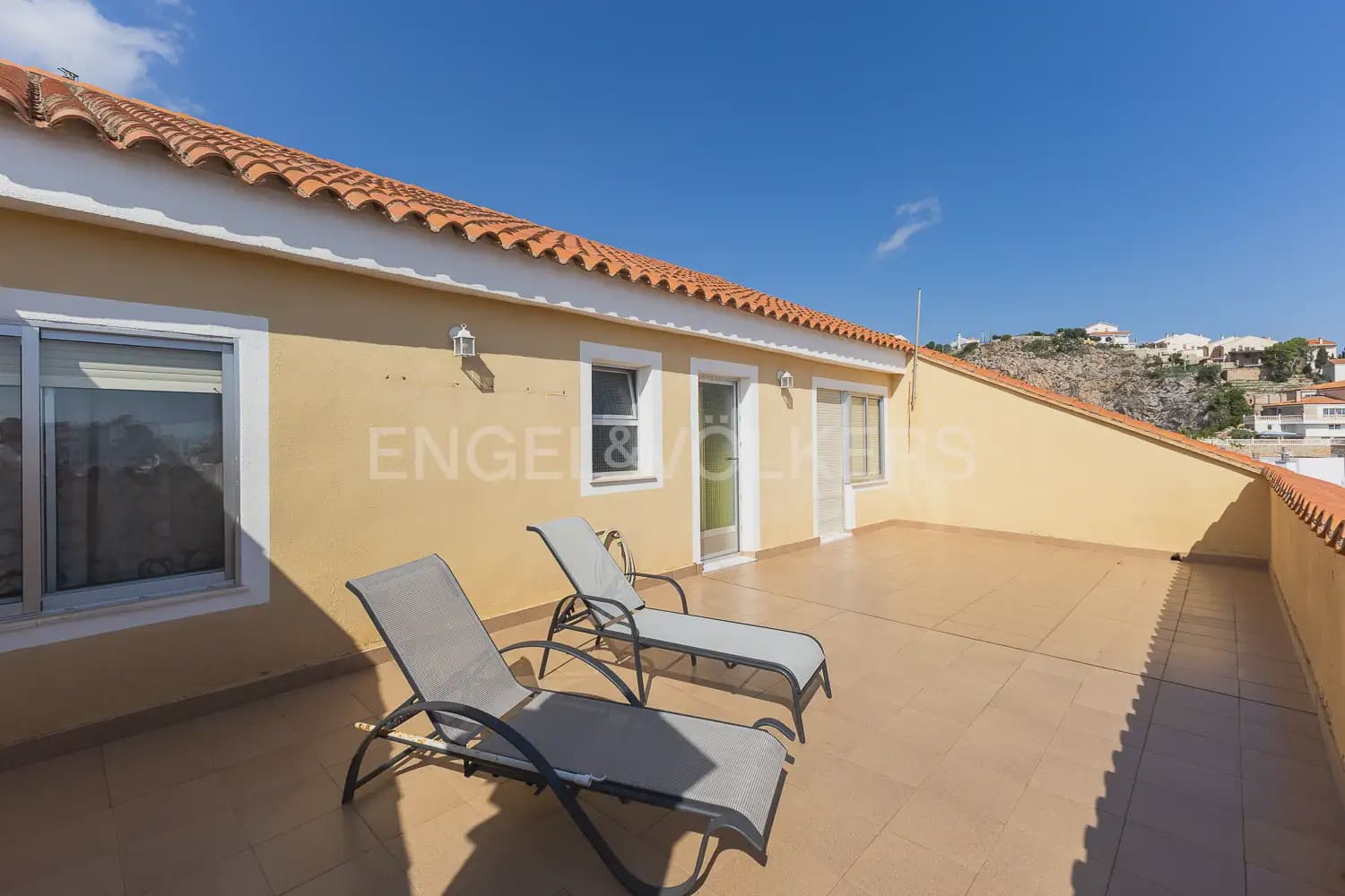 5 chambre Villa/Maison à vendre à Cullera avec garage - 370 000 € (Ref: 9898331)