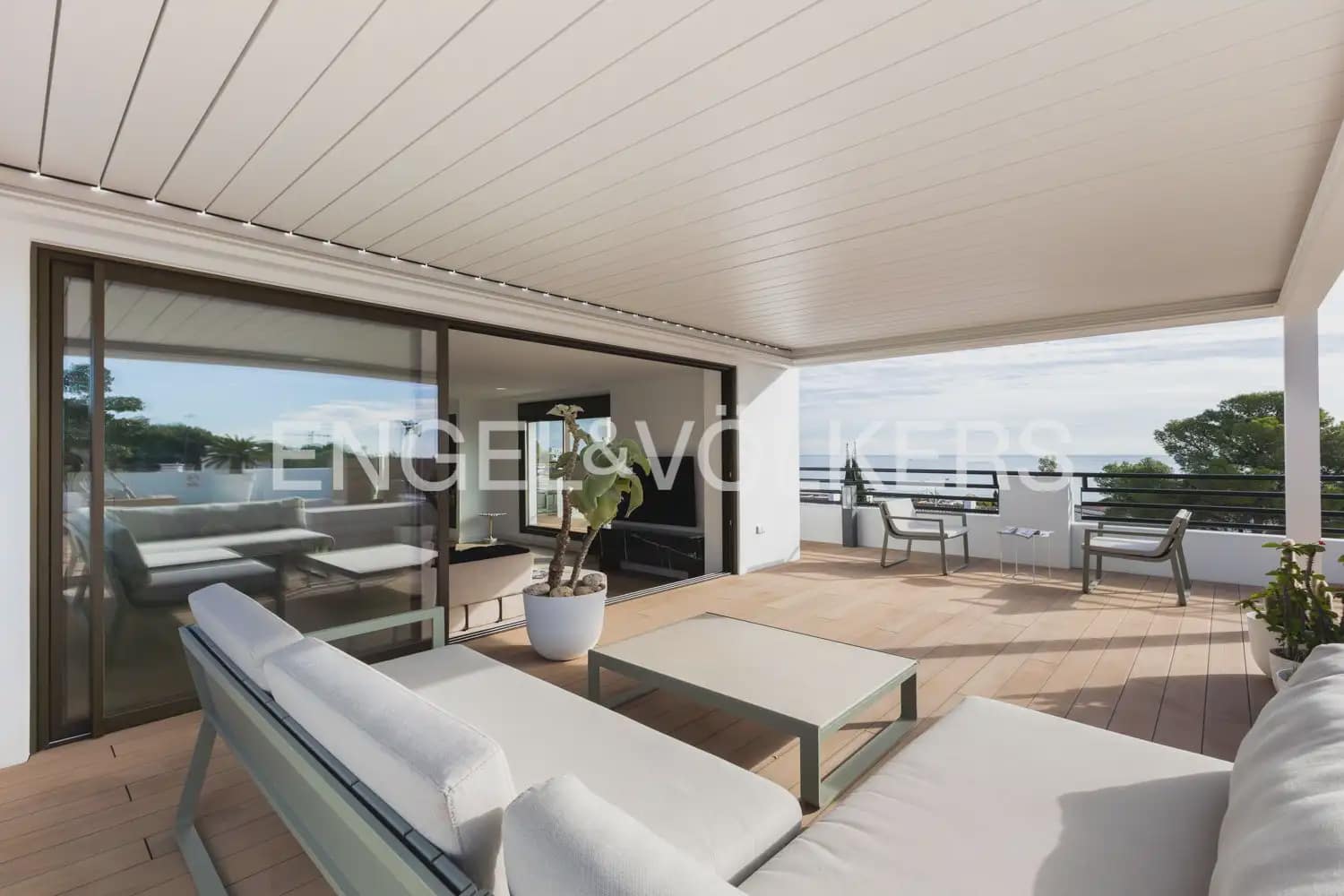 4 sovrum Takvåning till salu i Alcala de Xivert - 950 000 € (Ref: 9898332)