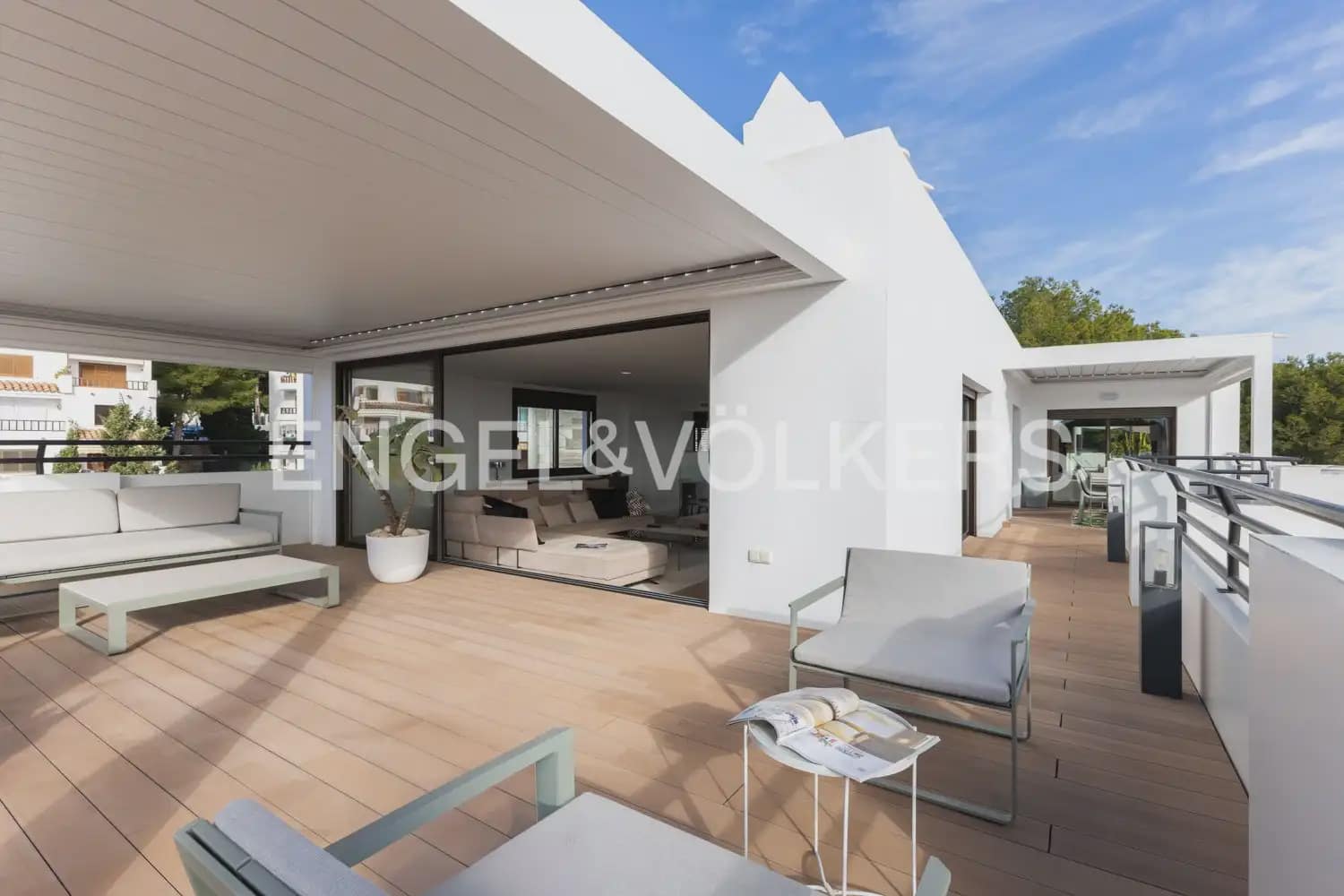 4 sovrum Takvåning till salu i Alcala de Xivert - 950 000 € (Ref: 9898332)