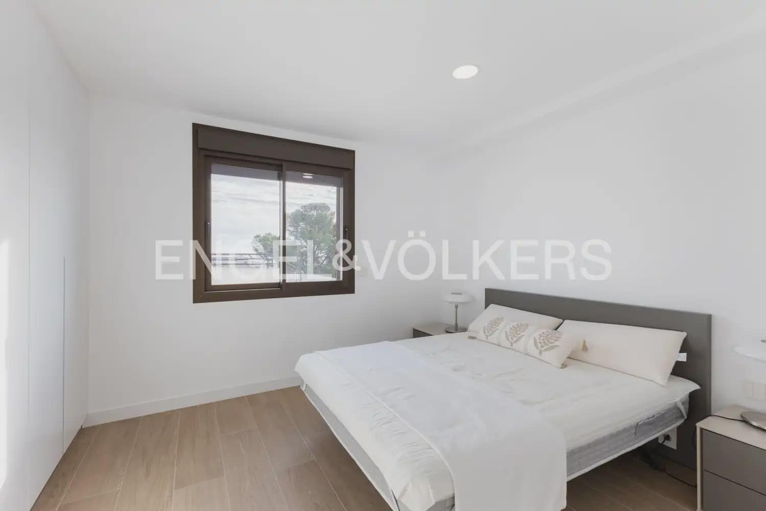 4 sovrum Takvåning till salu i Alcala de Xivert - 950 000 € (Ref: 9898332)