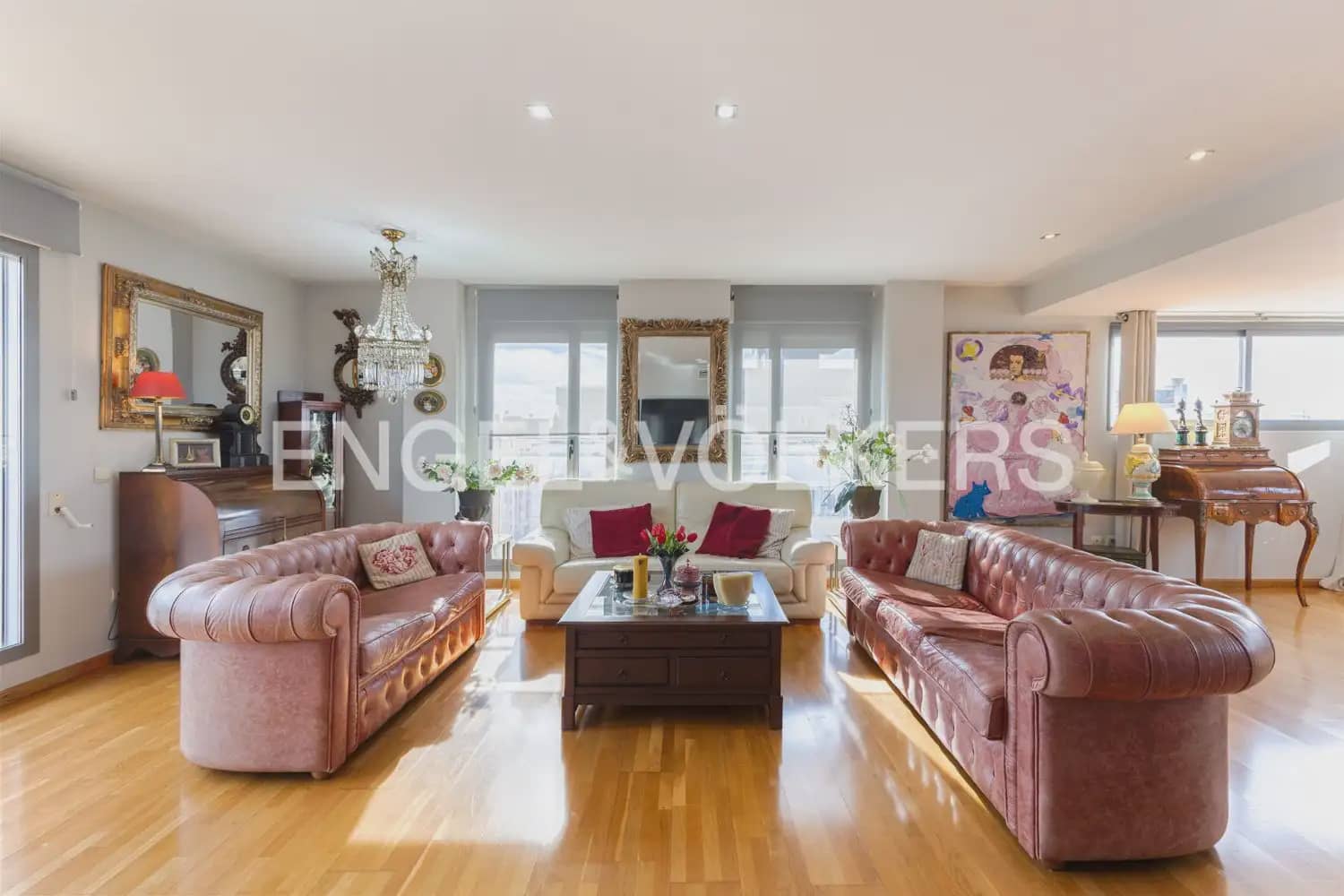 4 Zimmer Penthouse zu verkaufen in Valencia Stadt mit Pool Garage - 900.000 € (Ref: 9898334)