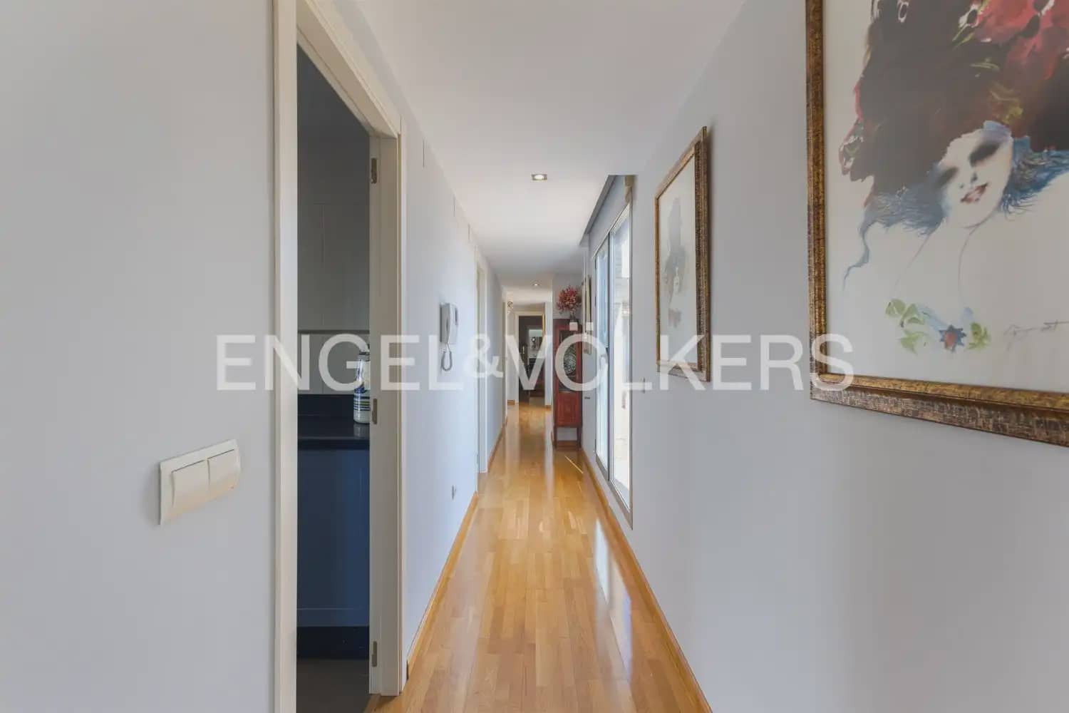 4 Zimmer Penthouse zu verkaufen in Valencia Stadt mit Pool Garage - 900.000 € (Ref: 9898334)