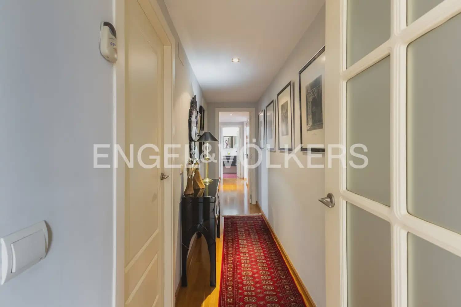 4 Zimmer Penthouse zu verkaufen in Valencia Stadt mit Pool Garage - 900.000 € (Ref: 9898334)