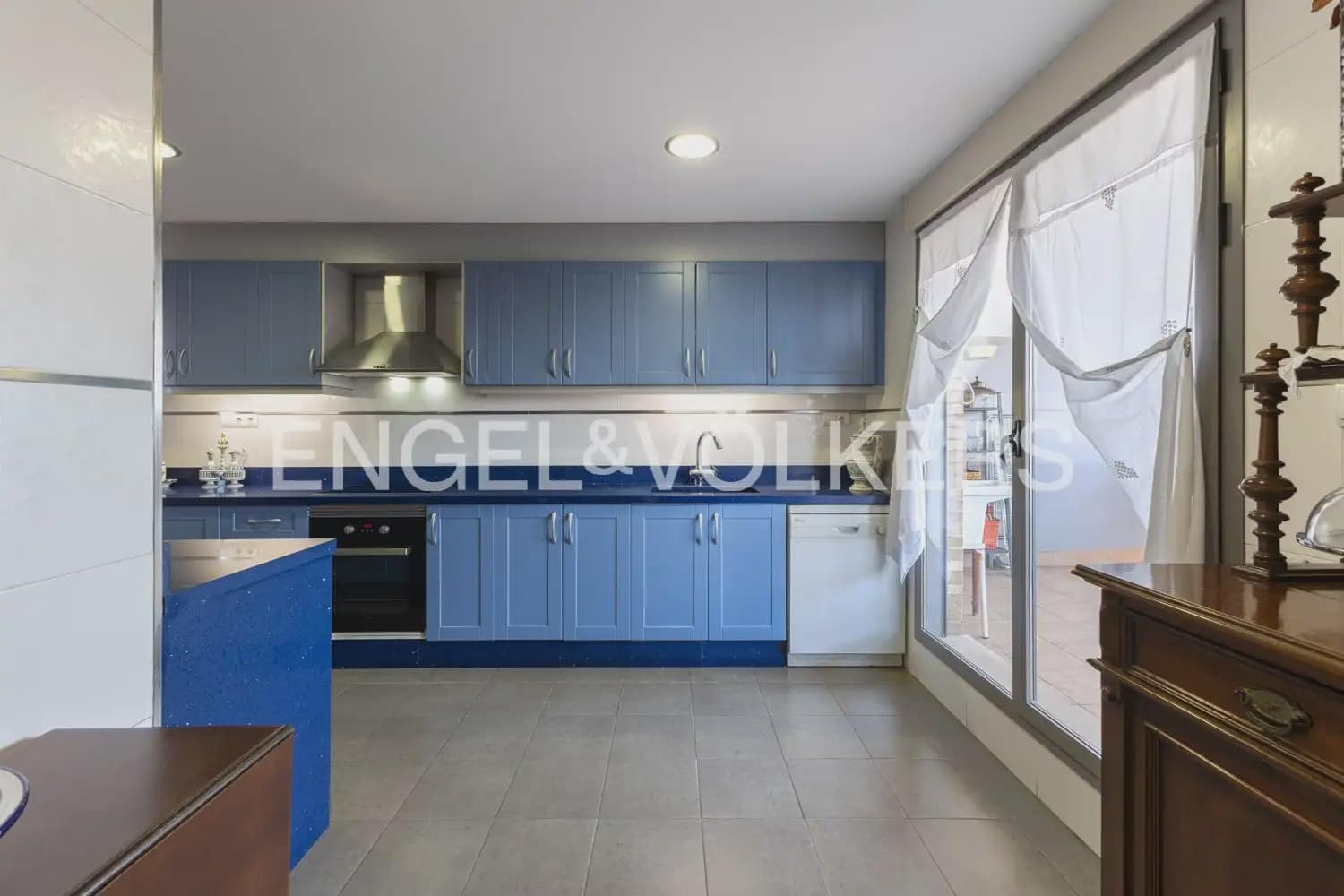 4 Zimmer Penthouse zu verkaufen in Valencia Stadt mit Pool Garage - 900.000 € (Ref: 9898334)