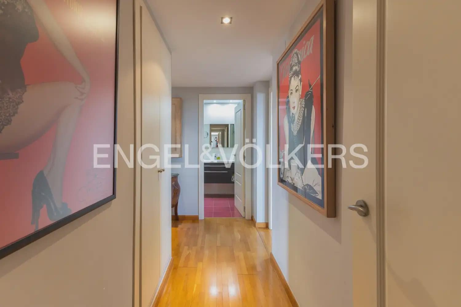 4 Zimmer Penthouse zu verkaufen in Valencia Stadt mit Pool Garage - 900.000 € (Ref: 9898334)
