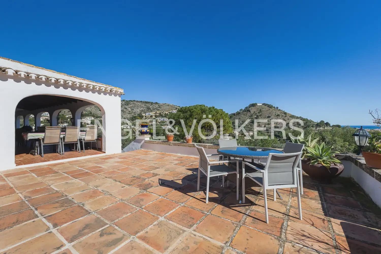 Finca/Casa Rural de 6 habitaciones en Javea / Xàbia en venta con piscina garaje - 2.399.000 € (Ref: 9898335)