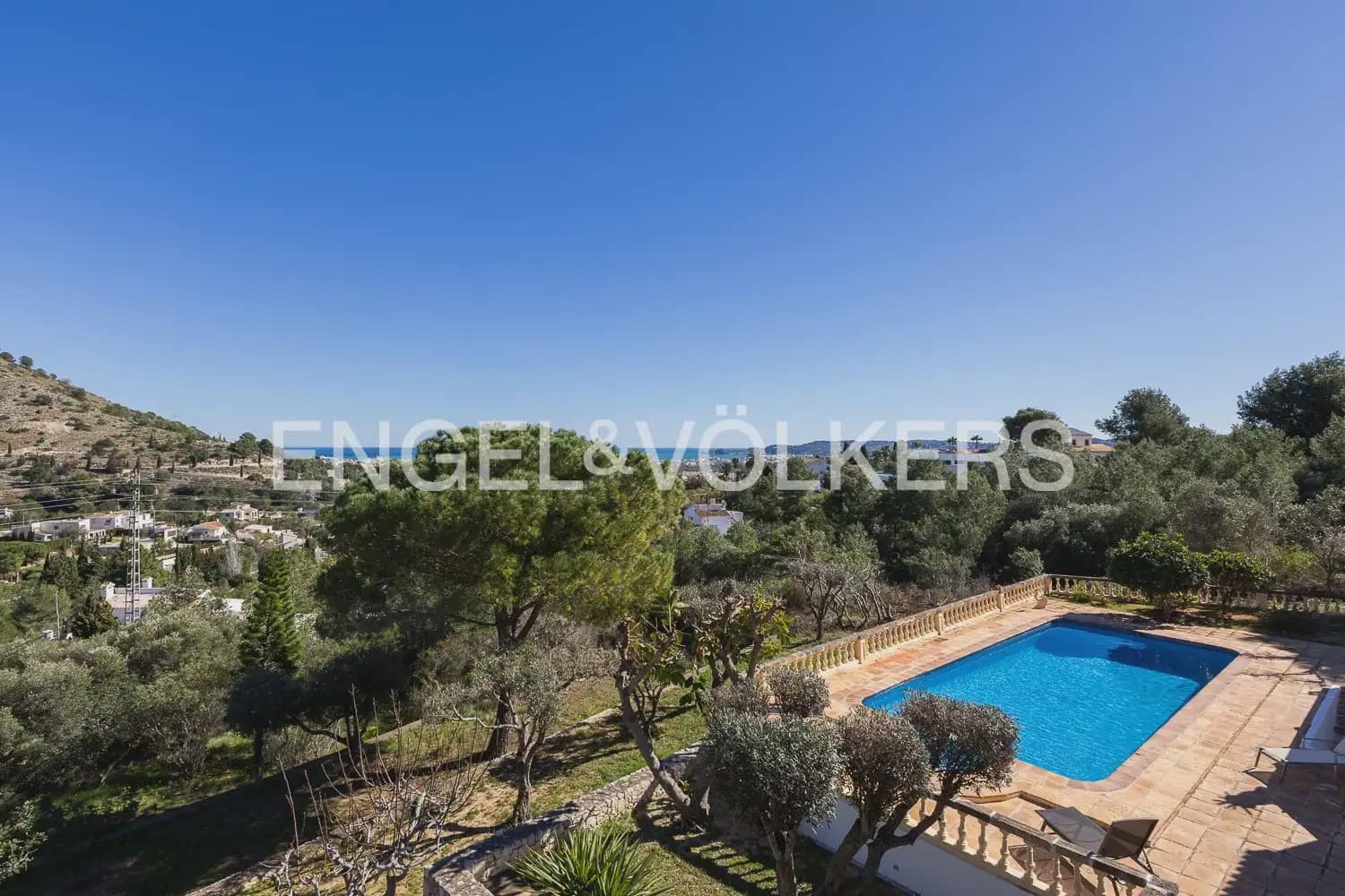 Finca/Casa Rural de 6 habitaciones en Javea / Xàbia en venta con piscina garaje - 2.399.000 € (Ref: 9898335)