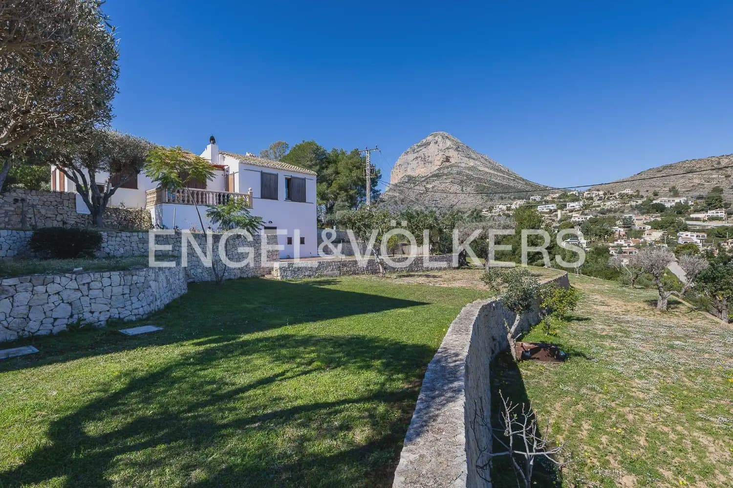 Finca/Casa Rural de 6 habitaciones en Javea / Xàbia en venta con piscina garaje - 2.399.000 € (Ref: 9898335)