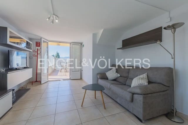 2 camera da letto Casa in vendita in Oliva Playa, Oliva con piscina garage - 215.000 € (Rif: 9898339)