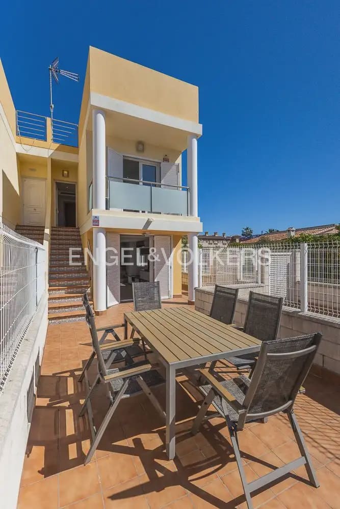 2 quarto Casa em Banda para venda em Oliva com piscina garagem - 215 000 € (Ref: 9898339)
