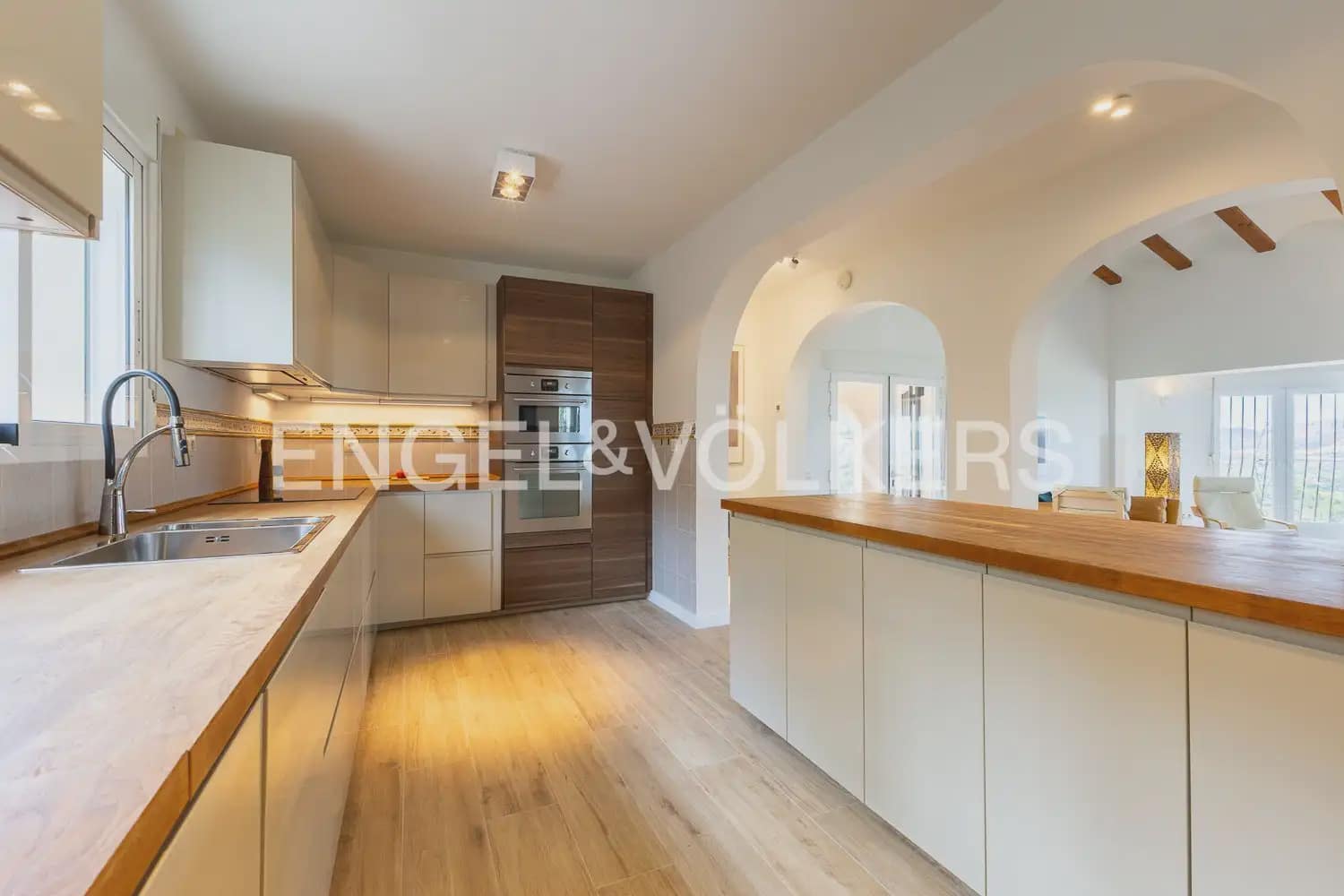 5 sovrum Villa till salu i Pedreguer med pool garage - 645 000 € (Ref: 9898341)