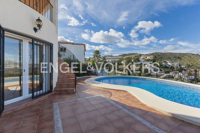 5 sovrum Villa till salu i Pedreguer med pool garage - 645 000 € (Ref: 9898341)