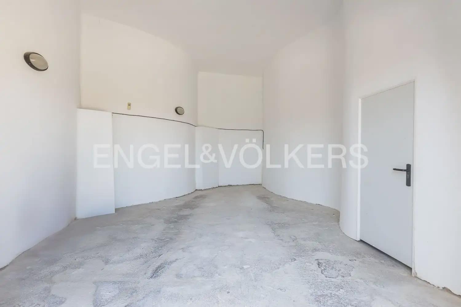 4 bedroom Villa for sale in Pedreguer with pool garage - € 645,000 (Ref: 9898341)