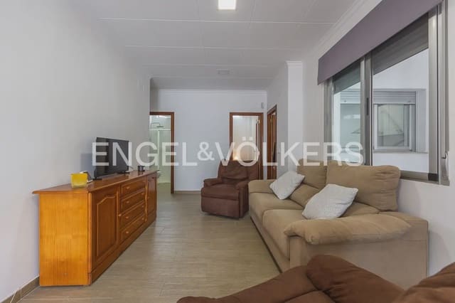 3 bedroom Beach Apartment for sale in Gandia with garage - € 325,000 (Ref: 9898342)