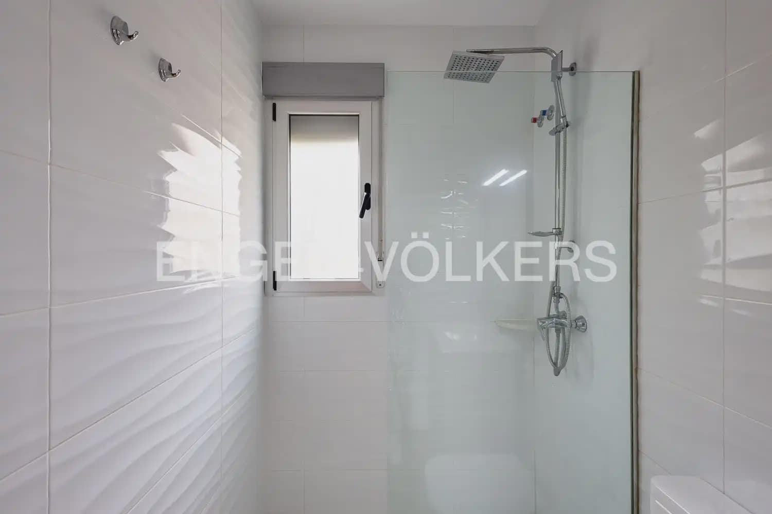 3 bedroom Beach Apartment for sale in Gandia with garage - € 325,000 (Ref: 9898342)