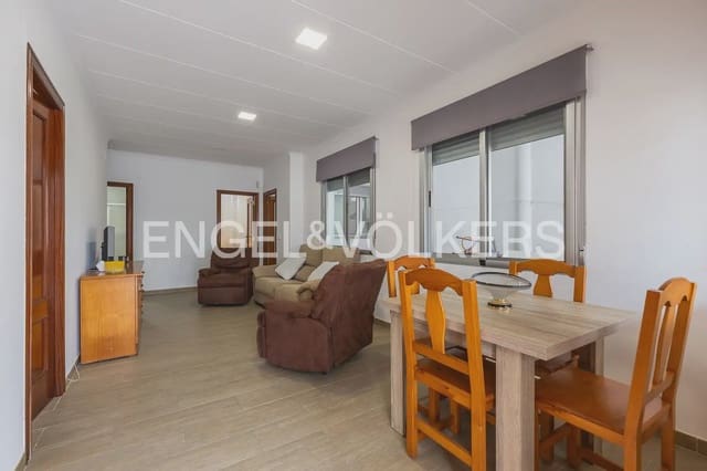 3 bedroom Beach Apartment for sale in Gandia with garage - € 325,000 (Ref: 9898342)
