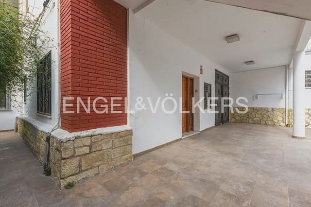 3 bedroom Beach Apartment for sale in Gandia with garage - € 325,000 (Ref: 9898342)