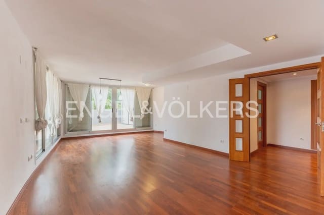 4 Zimmer Apartment zu verkaufen in Sant Pau, València Stadt mit Pool Garage - 670.000 € (Ref: 9898343)