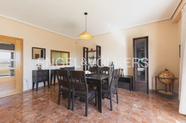 5 quarto Moradia para arrendar em Sant Antoni, Cullera com garagem - 2 000 € (Ref: 9898344)