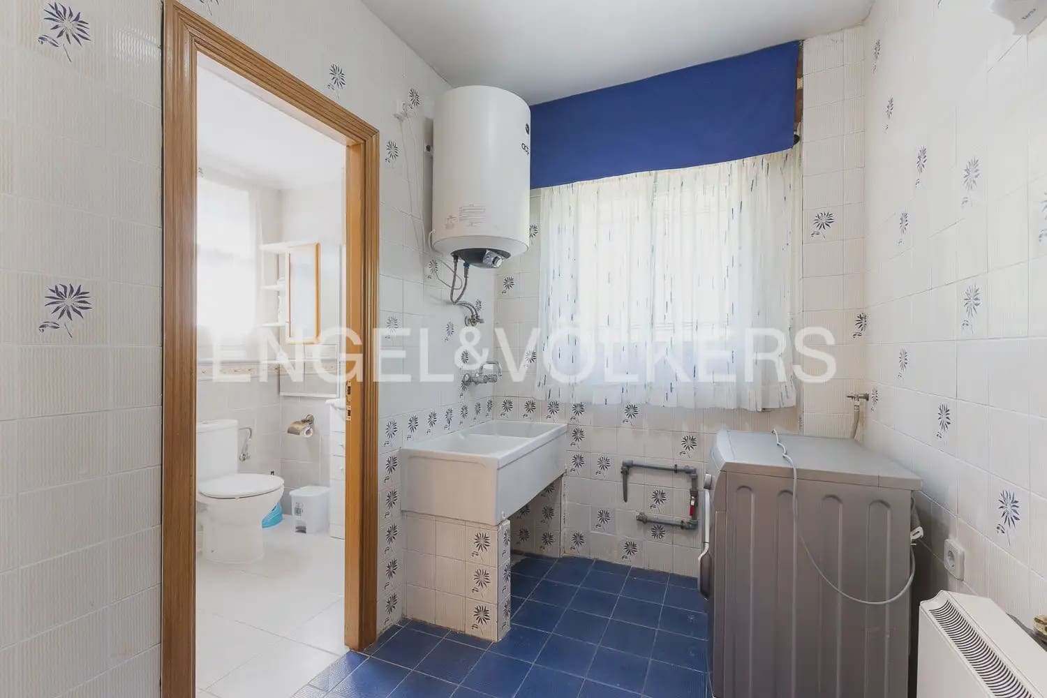 5 bedroom Villa for rent in Cullera with garage - € 2,000 (Ref: 9898344)