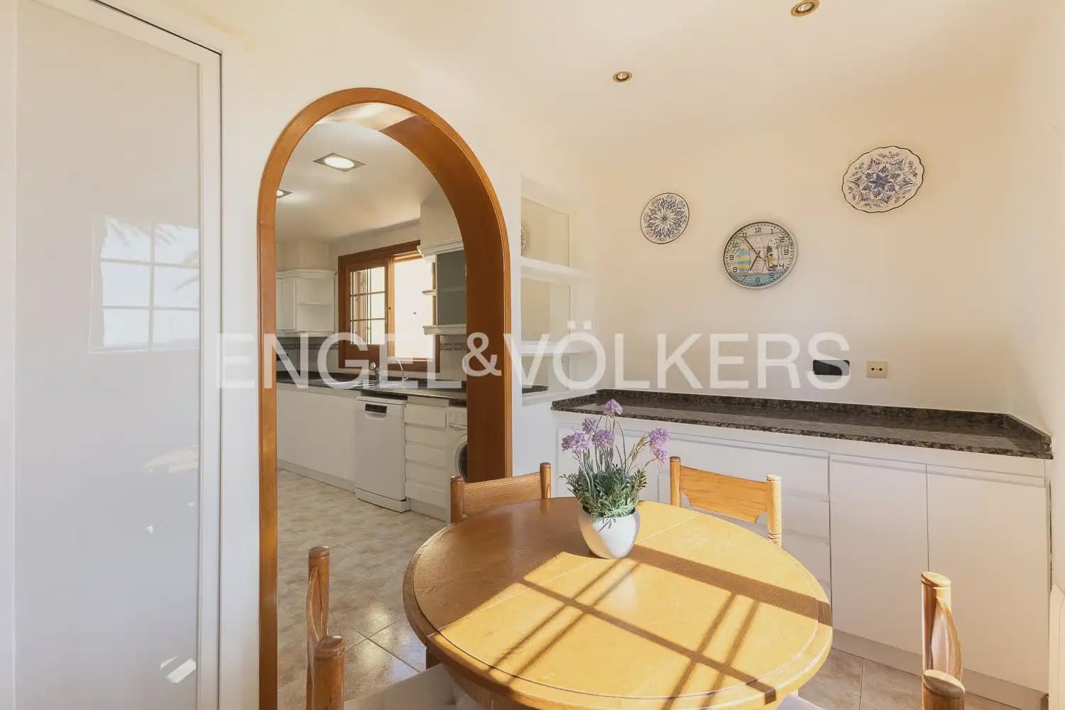 4 sovrum Villa att hyra i La Pobla de Farnals med pool garage - 4 500 € (Ref: 9898345)