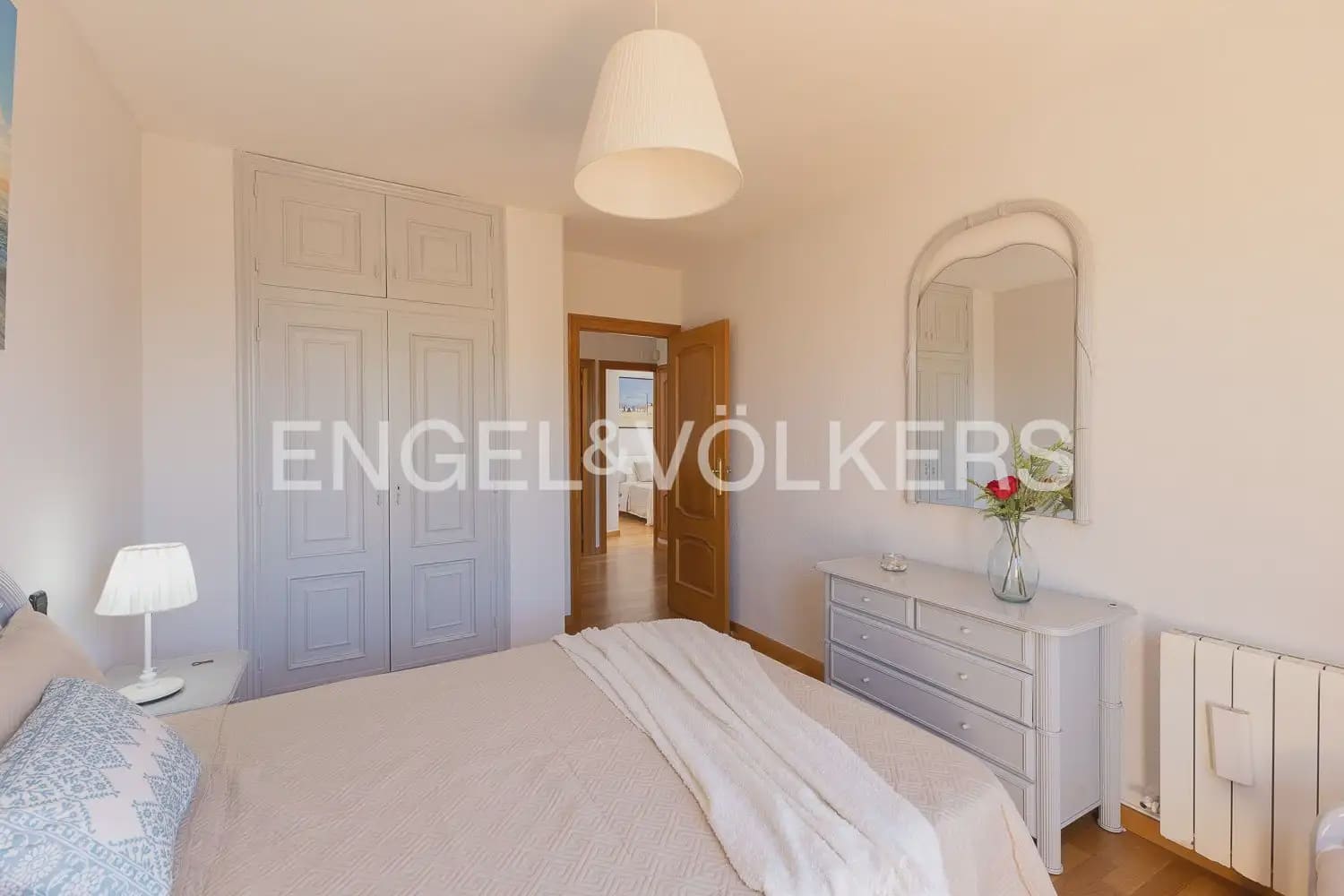 4 sovrum Villa att hyra i La Pobla de Farnals med pool garage - 4 500 € (Ref: 9898345)