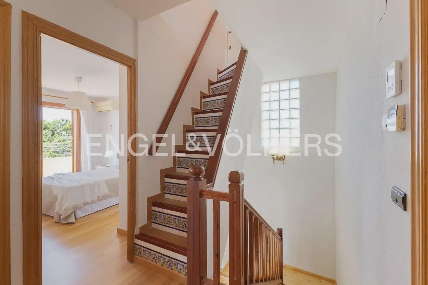 4 sovrum Villa att hyra i La Pobla de Farnals med pool garage - 4 500 € (Ref: 9898345)