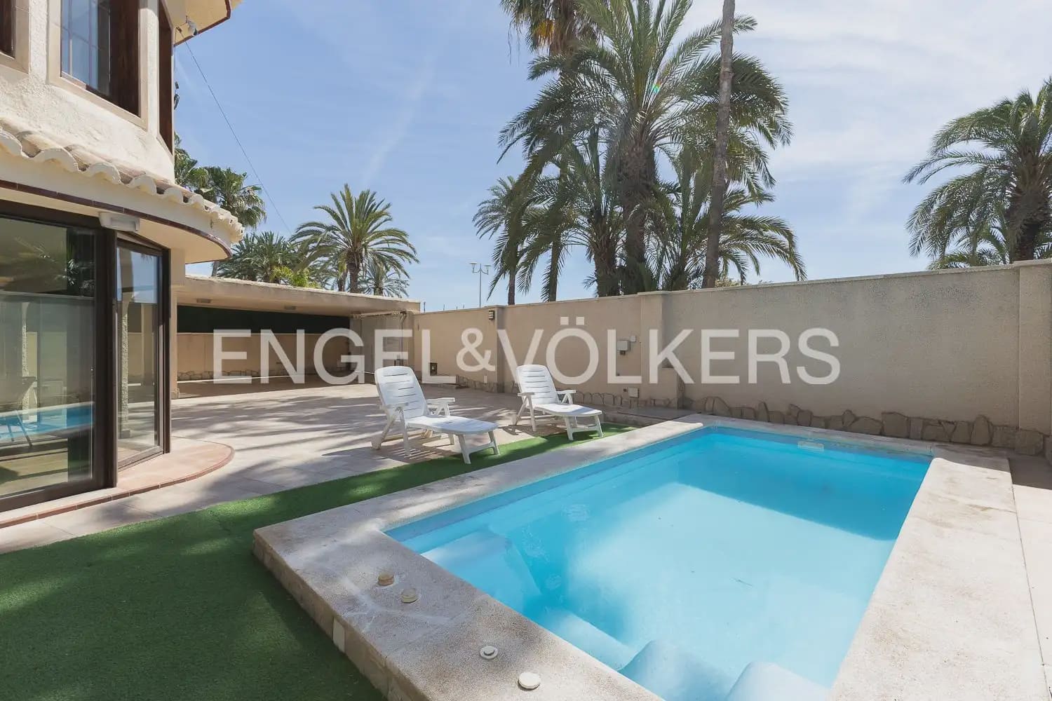 4 sovrum Villa att hyra i La Pobla de Farnals med pool garage - 4 500 € (Ref: 9898345)