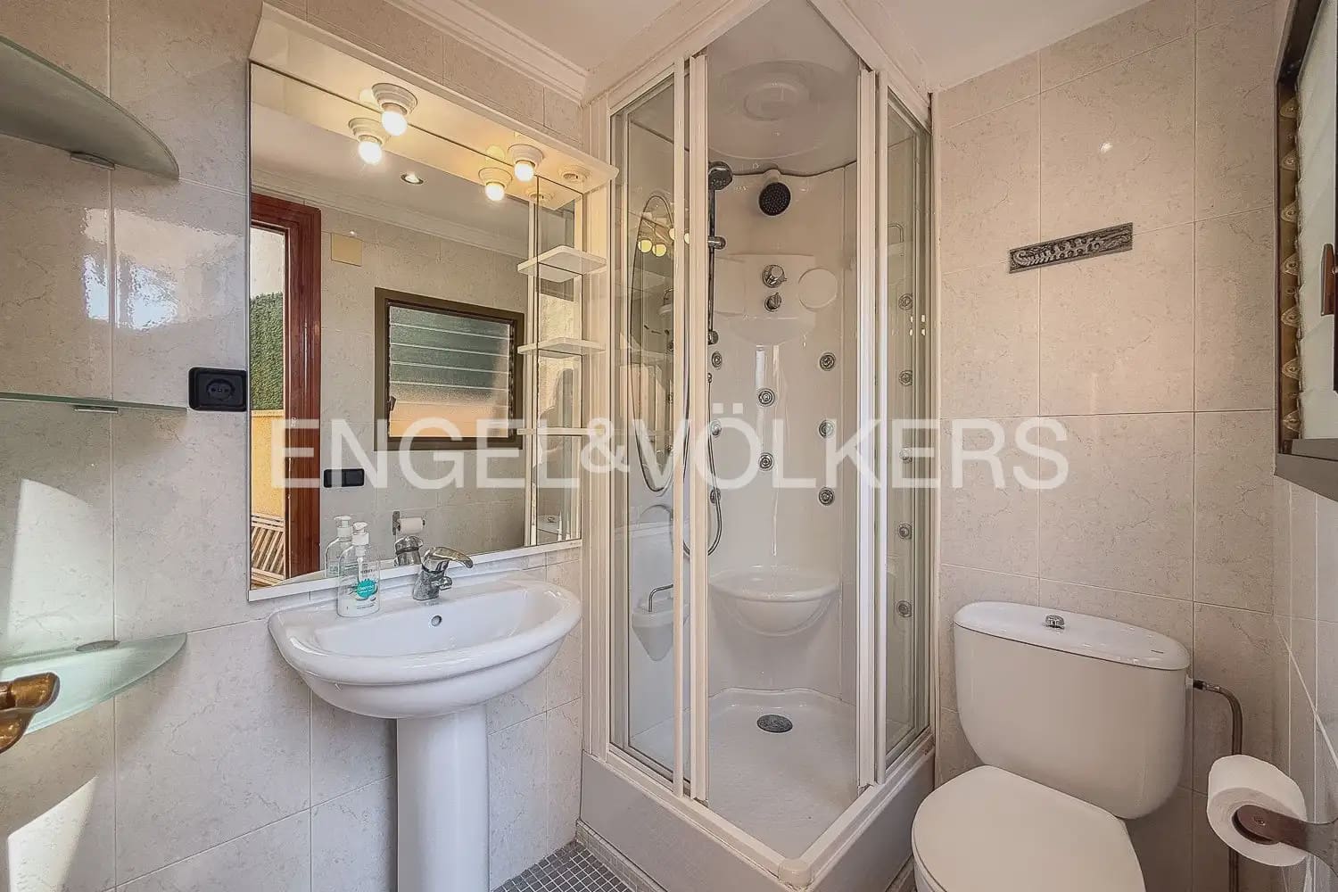 4 sovrum Villa att hyra i La Pobla de Farnals med pool garage - 4 500 € (Ref: 9898345)