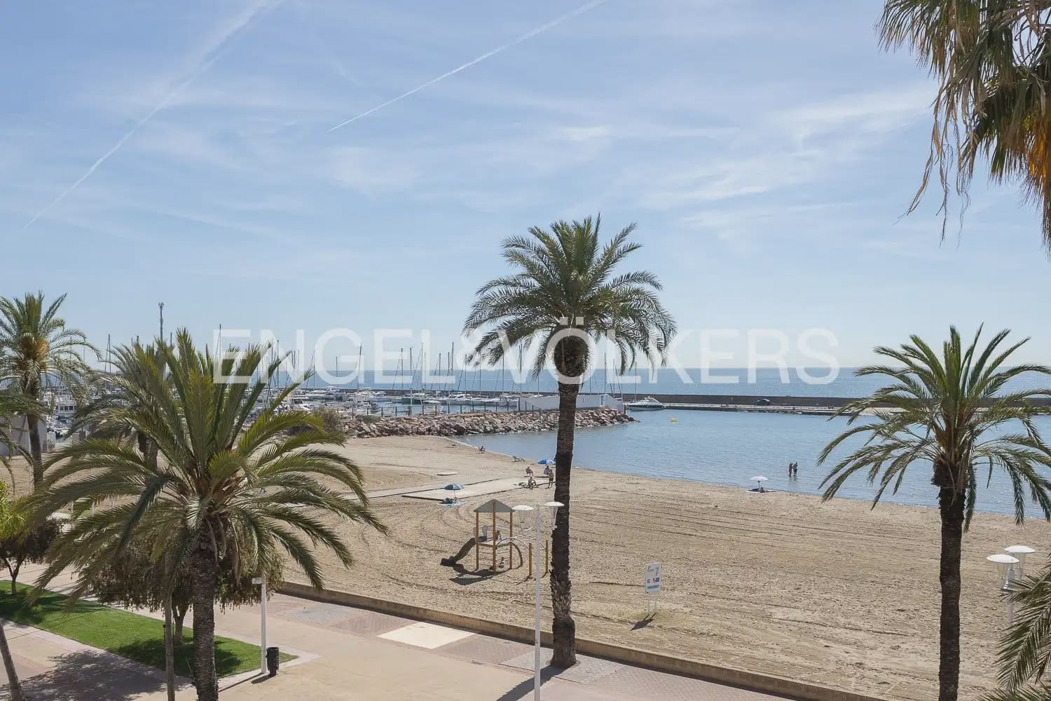 4 sovrum Villa att hyra i La Pobla de Farnals med pool garage - 4 500 € (Ref: 9898345)