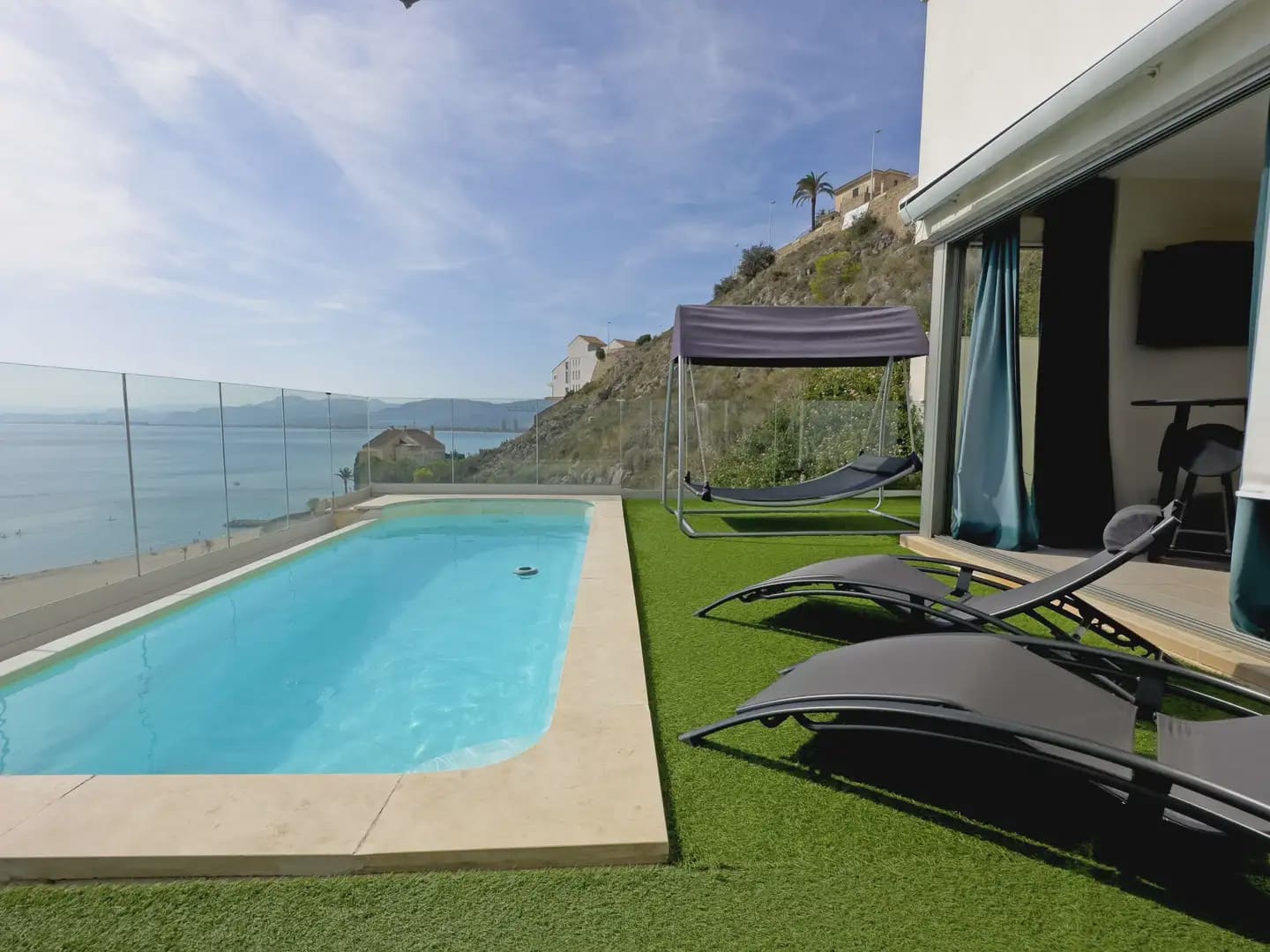 Villa/Maison de 3 chambres à louer à Cullera avec piscine garage - 5 800 € (Ref: 9898346)