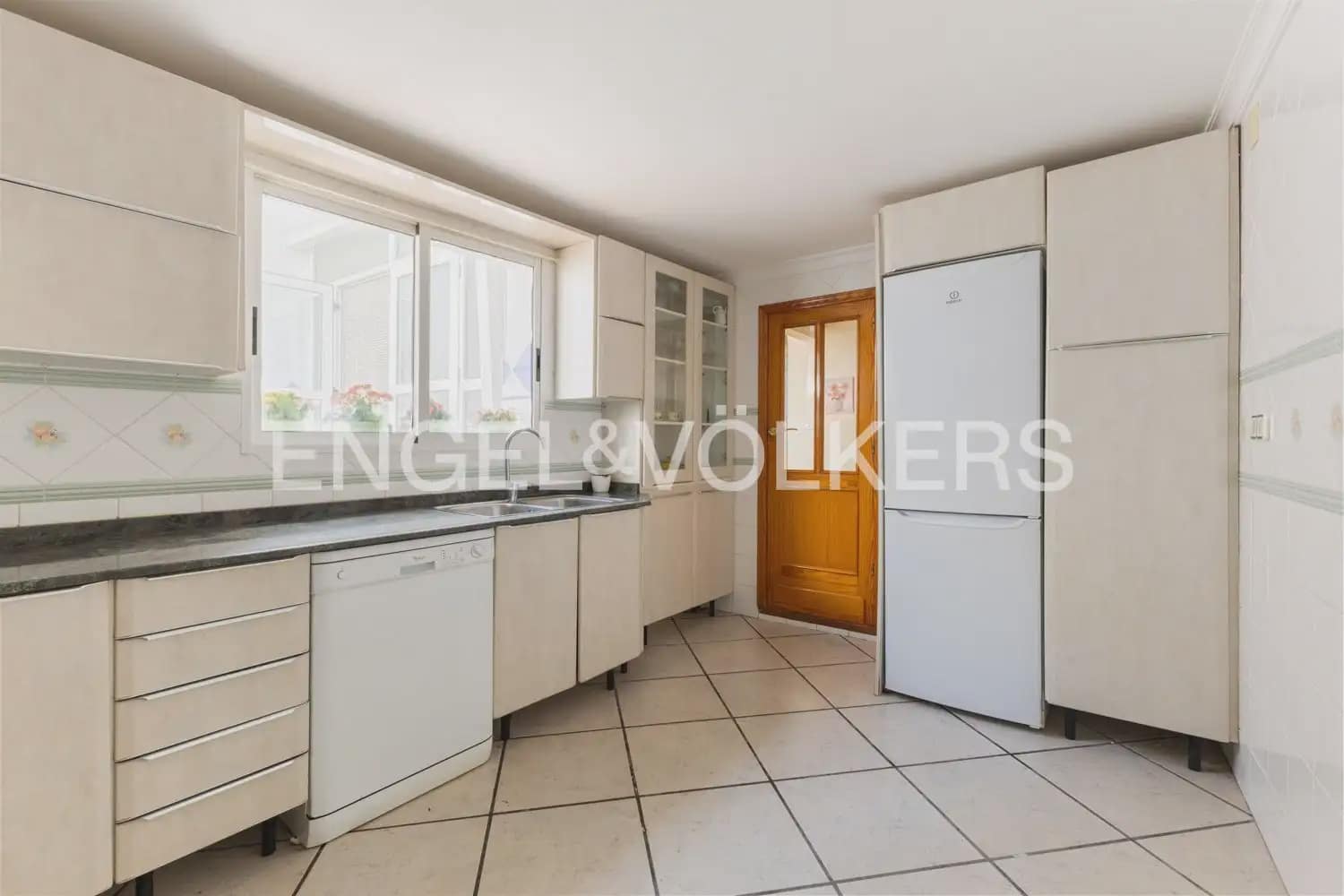 6 Zimmer Haus zu verkaufen in Villalonga - 315.000 € (Ref: 9898349)