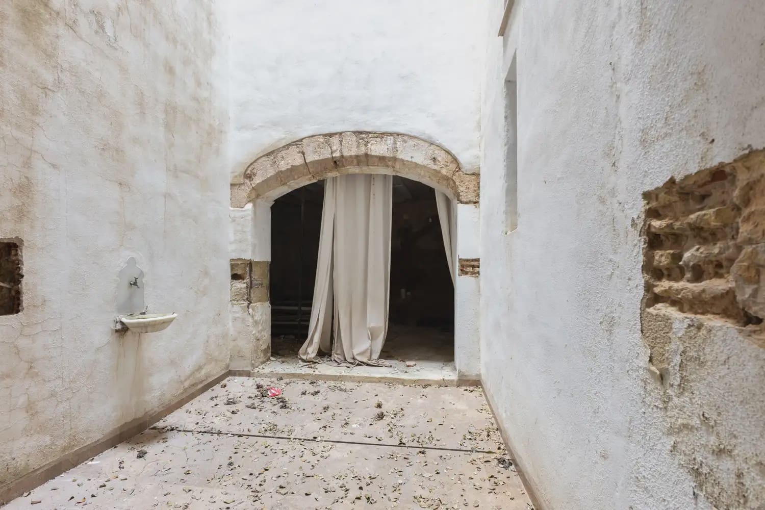 Hus till salu i Valencia stad med garage - 4 500 000 € (Ref: 9898350)