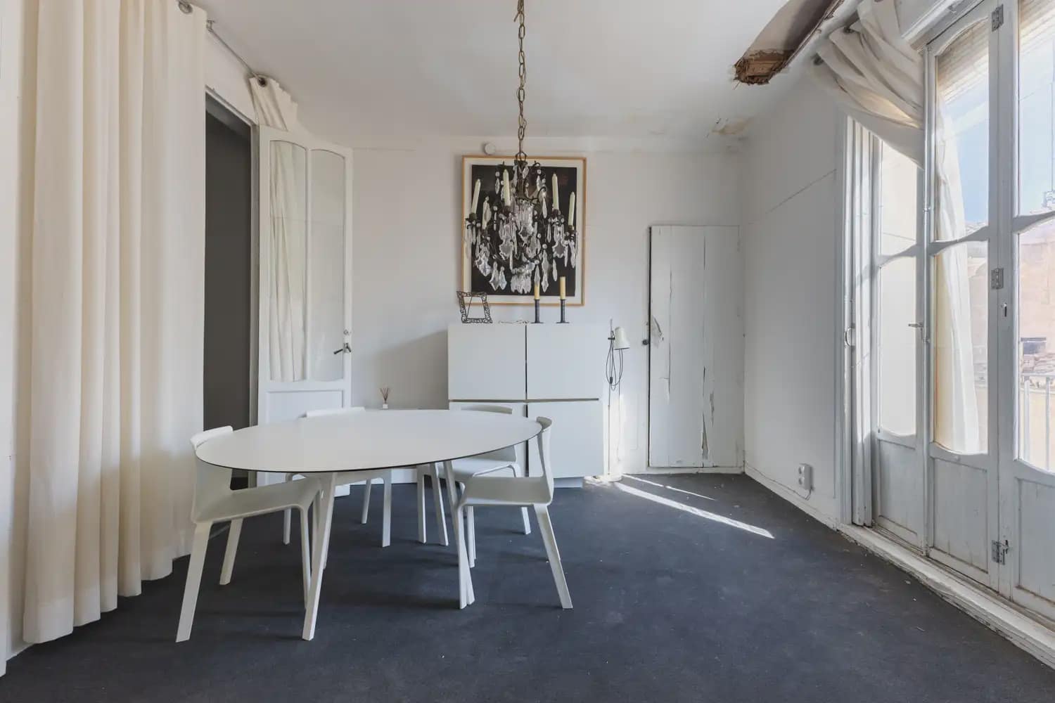 Hus till salu i Valencia stad med garage - 4 500 000 € (Ref: 9898350)
