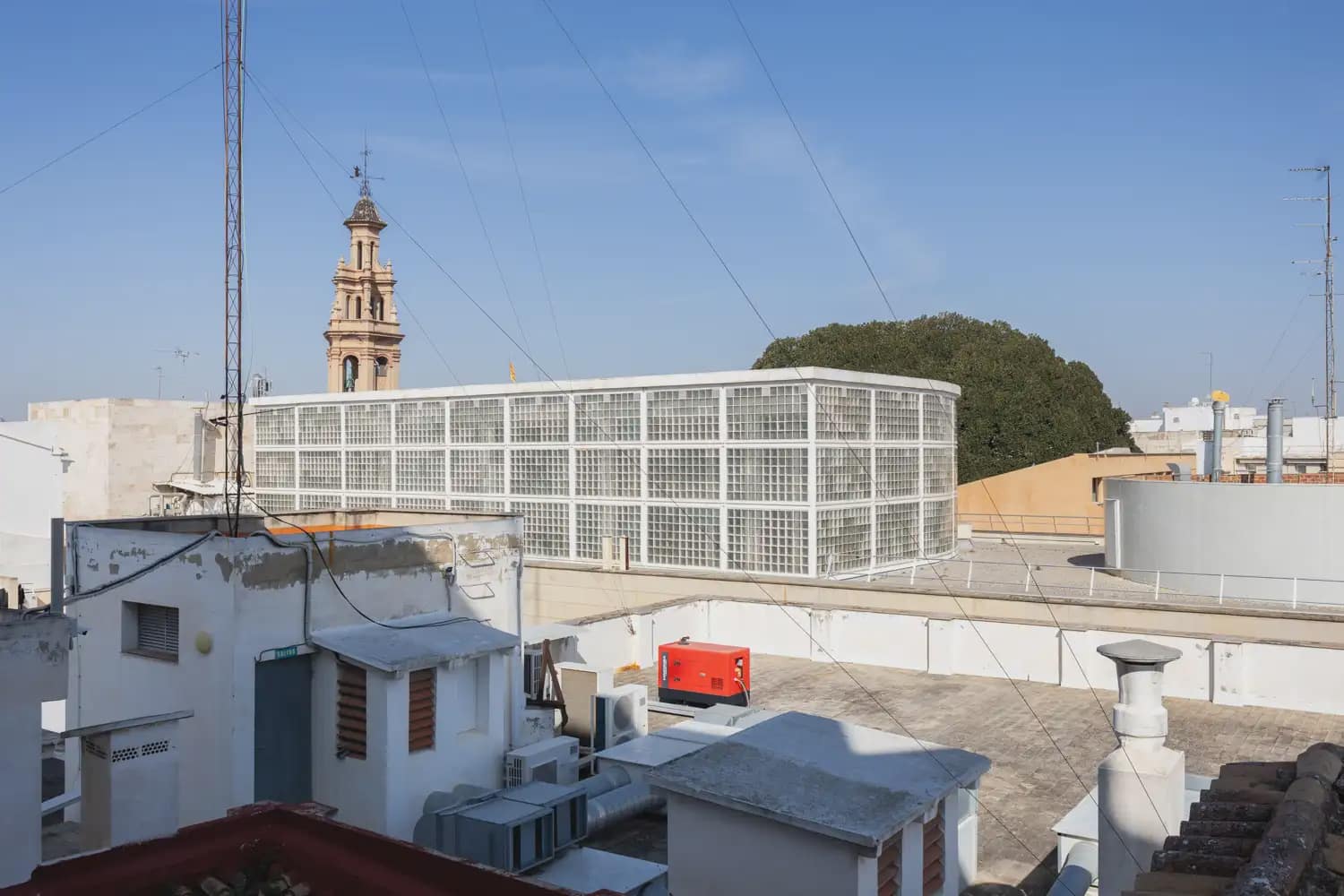 Hus till salu i Valencia stad med garage - 4 500 000 € (Ref: 9898350)