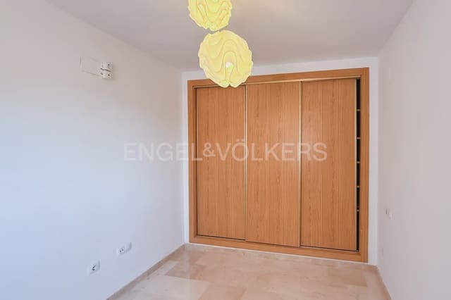 1 makuuhuone Asunto vuokrattavana paikassa Campanar, Valencia kaupunki mukana 
autotalli - 1 200 € (Ref: 9901353)
