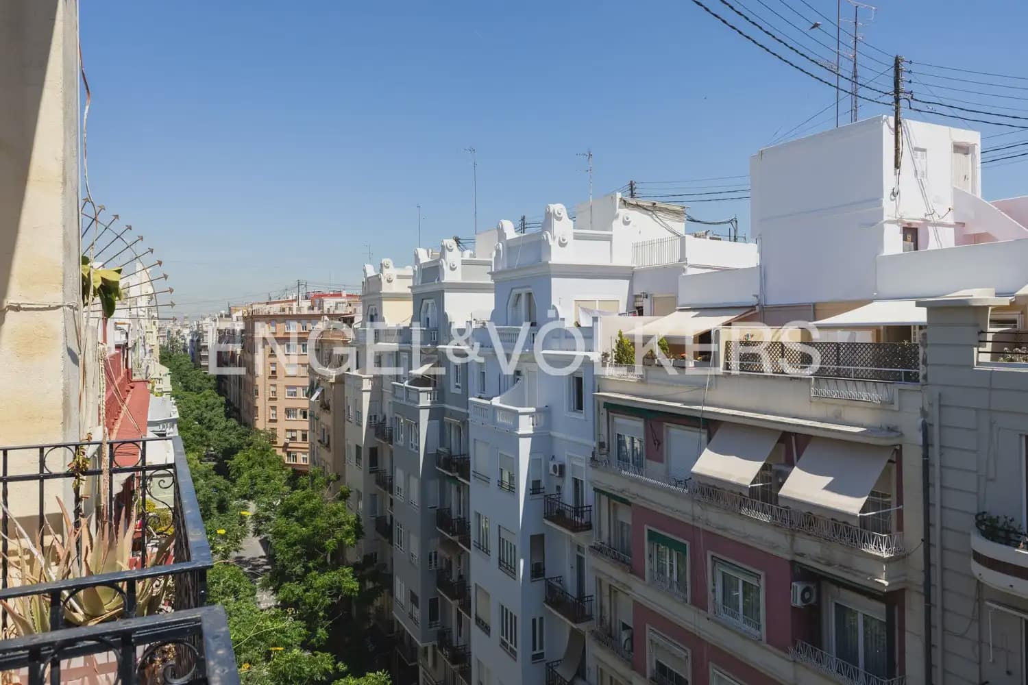 3 makuuhuone Asunto vuokrattavana paikassa Valencia kaupunki - 2 500 € (Ref: 9902060)
