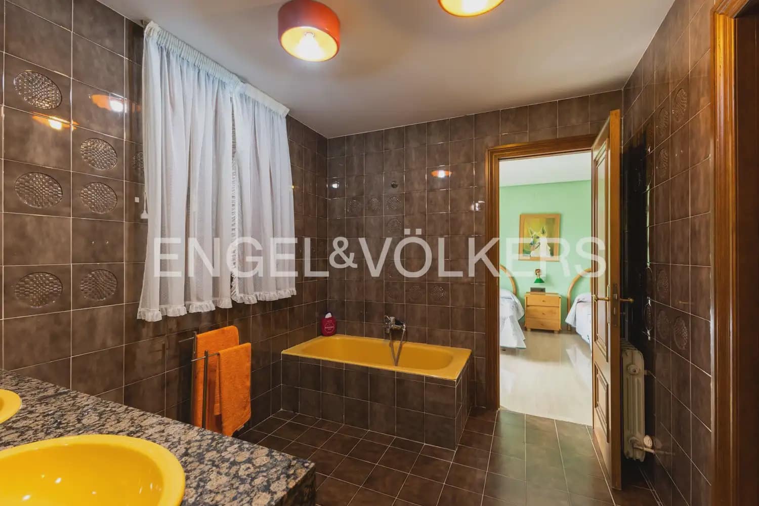 7 sovrum Villa till salu i Chiva med pool garage - 985 000 € (Ref: 9902167)