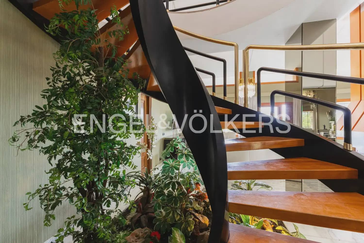 7 sovrum Villa till salu i Chiva med pool garage - 985 000 € (Ref: 9902167)