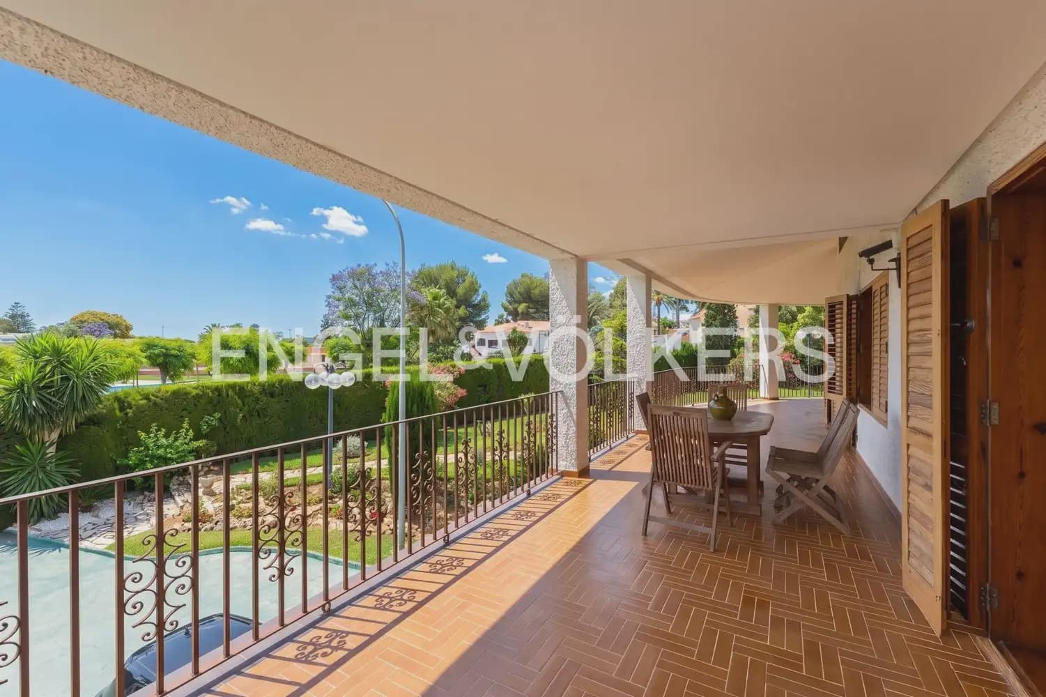 7 sovrum Villa till salu i Chiva med pool garage - 985 000 € (Ref: 9902167)